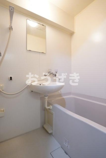 日神パレステージ三軒茶屋Ⅱの浴室