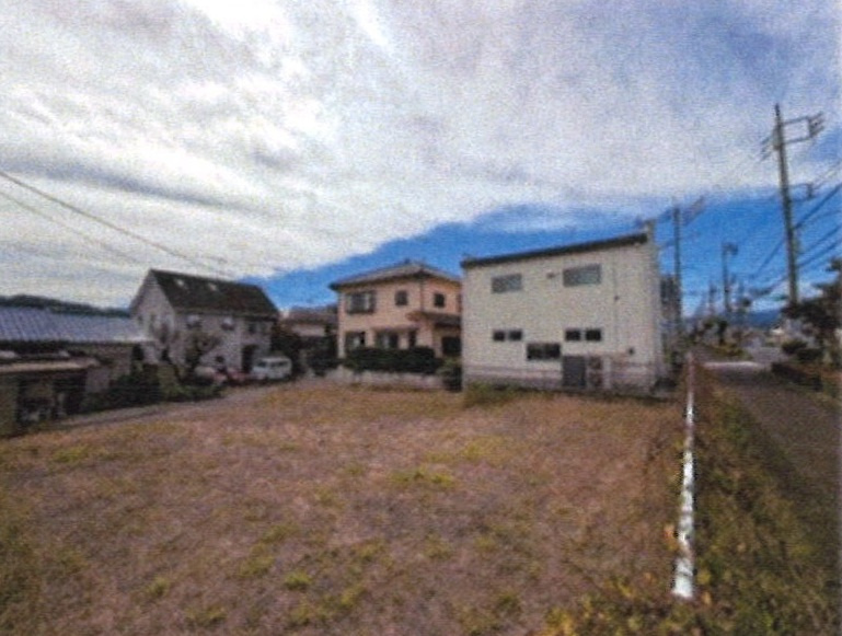 あきる野市渕上　売地の前面道路含む現地写真