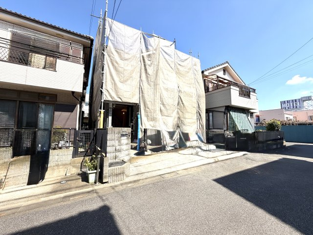 越谷市七左町６丁目　中古戸建の外観|完成直前につき、まもなく現地での完成お披露目が可能です。事前に内覧のご予約も承っております。