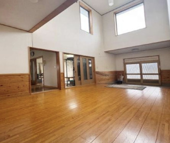 【居間・リビング】 | 白岡市下大崎　中古戸建