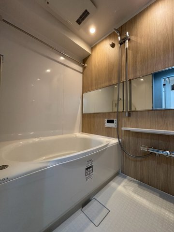 亀戸ダイヤモンドマンションの浴室|日々の疲れを癒すお風呂付です
