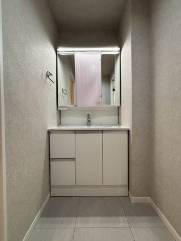 亀戸ダイヤモンドマンションの独立洗面台|独立洗面台です
