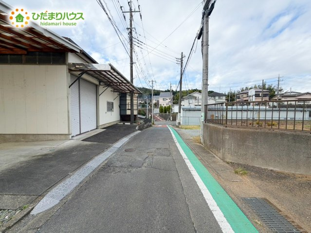 日立市滑川本町1丁目　中古戸建の前面道路含む現地写真|閑静な住宅地で叶える穏やかな新生活☆彡