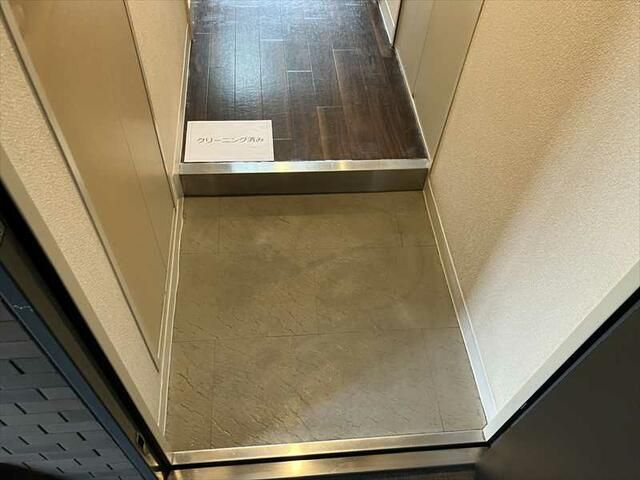 グリーンプラザ東あずまの玄関