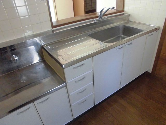 高橋邸戸建第二B棟のキッチン|前回募集時の写真です。現況優先