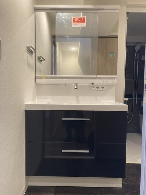 上池台マンションの独立洗面台