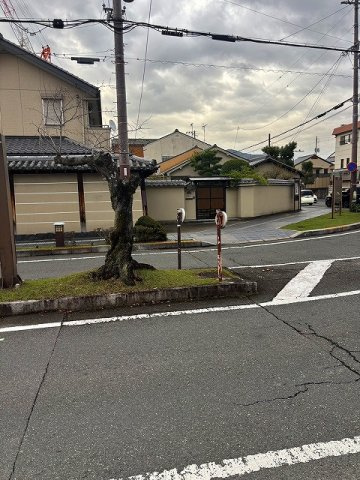 ならまち工房2の駐車場