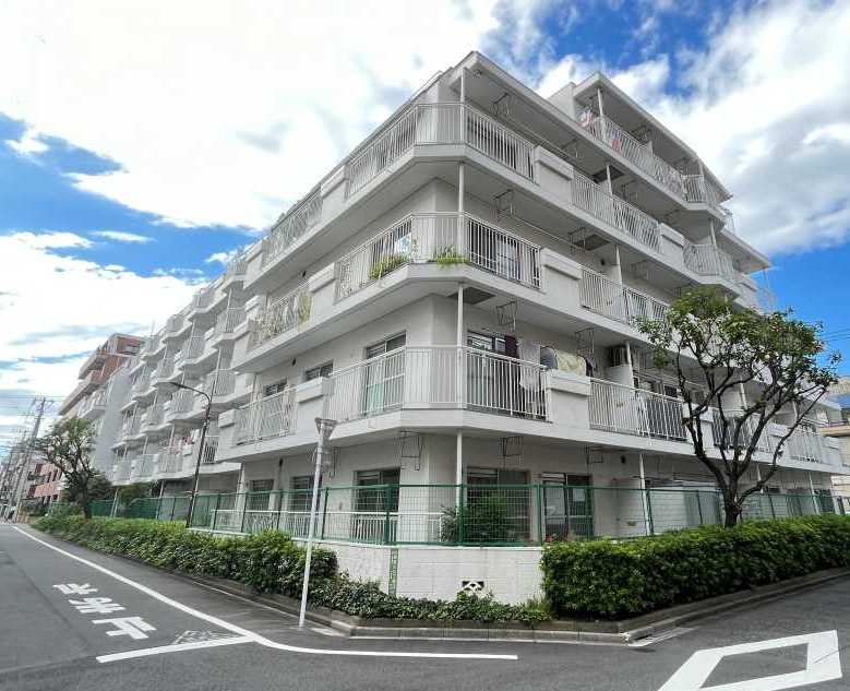ジュウエル城東の外観|外はこのようになっています