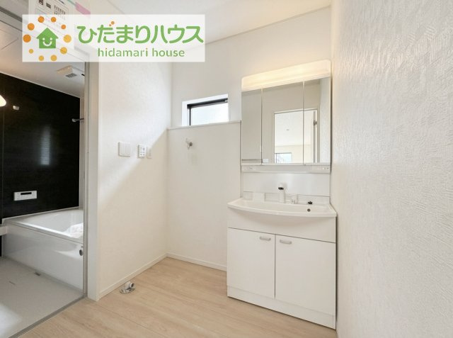 【独立洗面台】 | 土浦市小松第7　新築戸建　4号棟 | シンプルで使い勝手の良い独立洗面台！