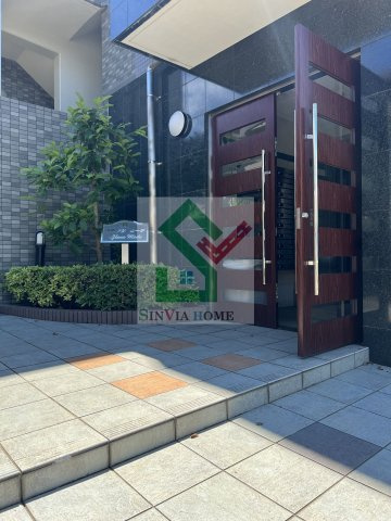 グランツモーデのエントランス