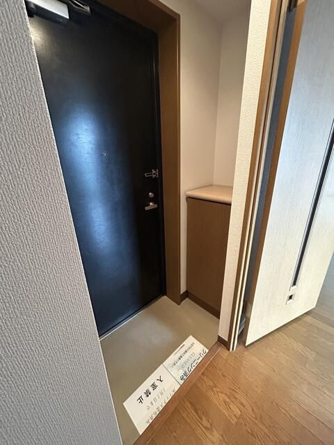 ＣＨＥＥＲＳの玄関