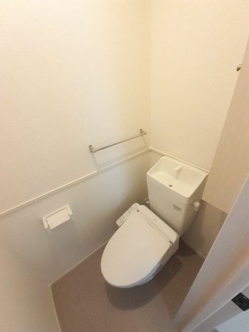 リーベンス・グランデⅢのトイレ|シンプルで使いやすいトイレです