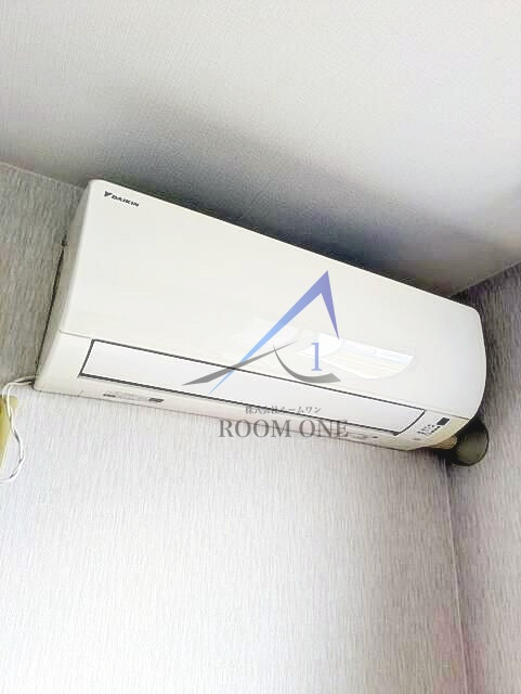 アイリス Ａのその他|エアコン付きです。