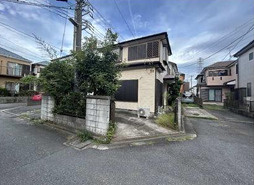 茅ヶ崎市香川４丁目　売地の前面道路含む現地写真