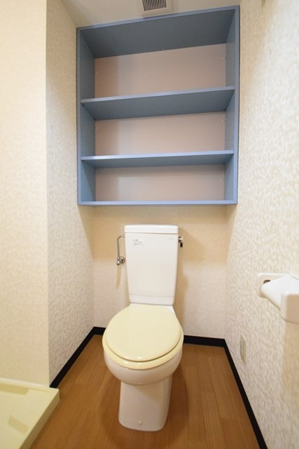 ペディマリー箕面Ⅱのトイレ|コンパクトで使いやすいトイレです