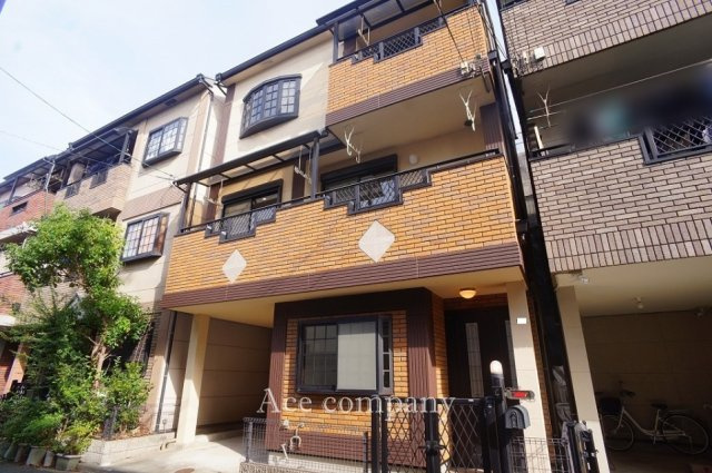 【外観】 | 東大阪市菱屋東1丁目 | 【鉄骨造☆敷地間口広々整形地☆安心の瑕疵保険（国交省指定）保証付き物件☆】ローン返済目安：月々約67897円（頭金0円、変動金利0.875％、返済期間40年、ボーナス払い無しで試算しています）