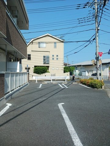 レジデンス　アマーレの駐車場|駐車場があります