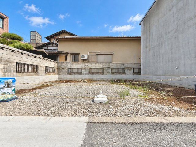 板橋区成増1丁目　新築戸建の外観|2026.10.30撮影

現地ご見学希望・資料請求などお気軽にお問い合わせ下さい！
03-5990-5201