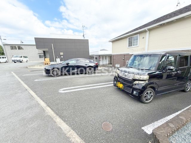 熊本市北区龍田７丁目のアパートの駐車場|駐車場があります