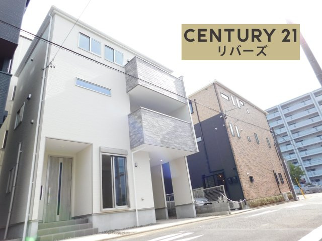 名古屋市千種区萱場２丁目の新築一戸建の外観|☆２号棟☆　　いつでも見学できます♪（お問合せ当日、平日、水曜、夜間でもＯＫ）　ビルトインガレージ！　ＺＥＨ水準！　収納＋カウンター付きリビング１８．７帖！　買い物・教育施設徒歩１０圏内♪