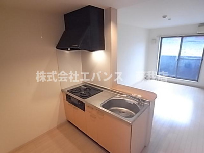 【キッチン】 | アイビス | コンパクトなキッチンで掃除もラクラク