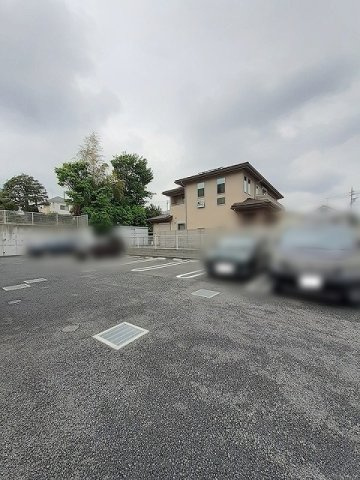 ヴィレッジ YuUkiの駐車場