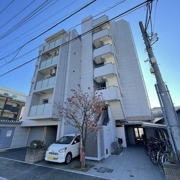 アーバンレックス西新井の外観