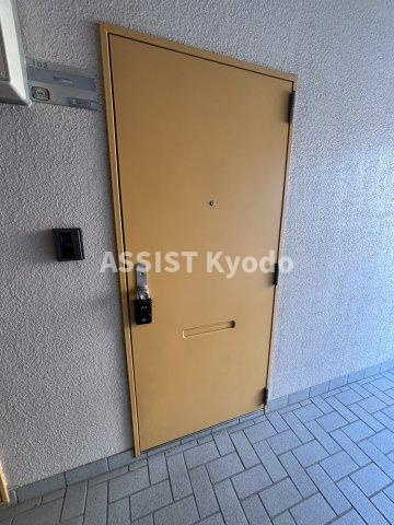 世田谷区桜丘５丁目の賃貸マンションの玄関