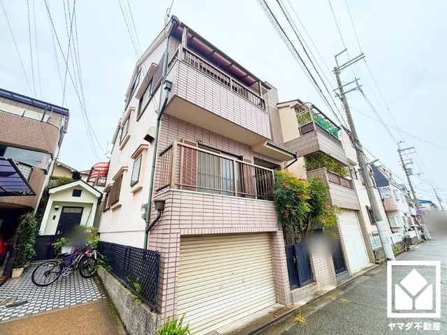 尼崎市東園田町3丁目の外観