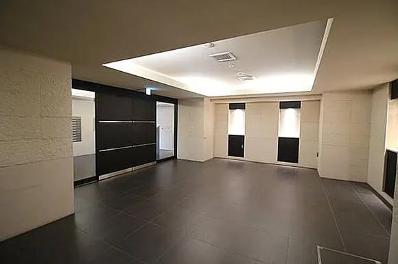 板橋区大山東町の賃貸マンションのエントランス