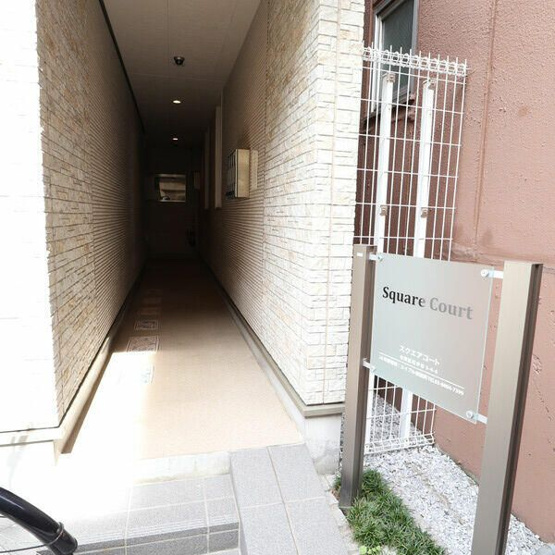 【エントランス】
