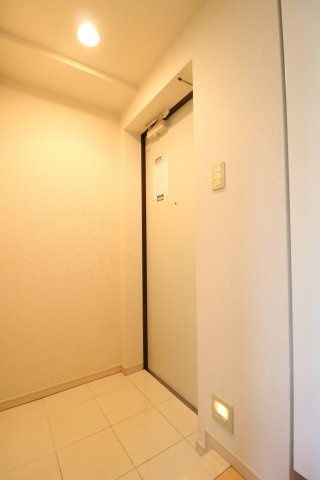 【玄関】