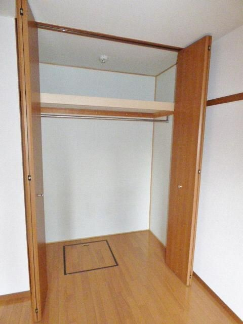 中央公園弐番館の収納