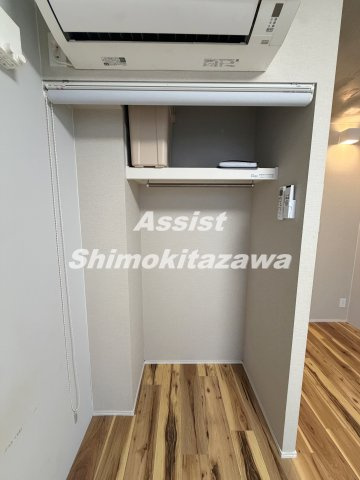 ＵＣＭ　ＳＨＩＭＯＫＩＴＡＺＡＷＡの収納