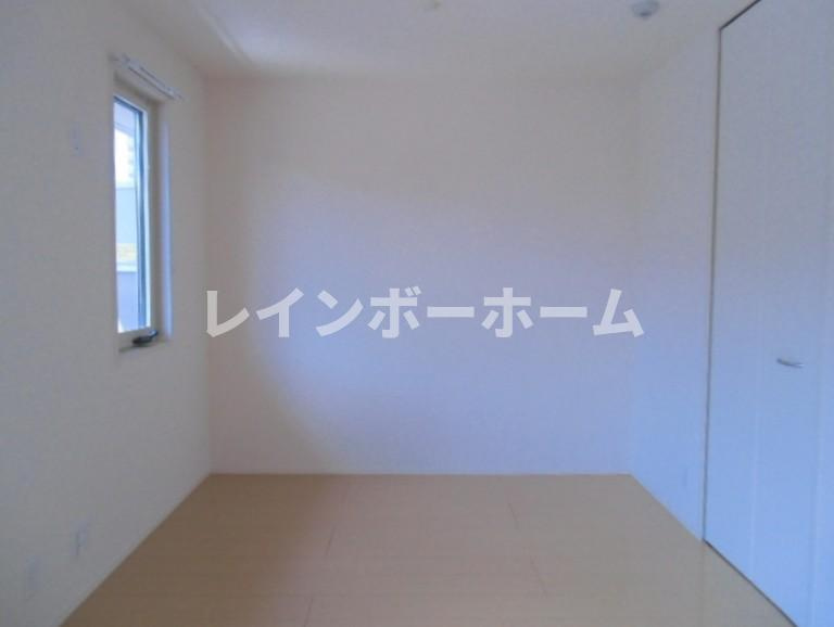 メルベーユおおたかの森1号棟仲介手数料（賃料の1.10ヵ月）の50％OFF対象物件！の寝室