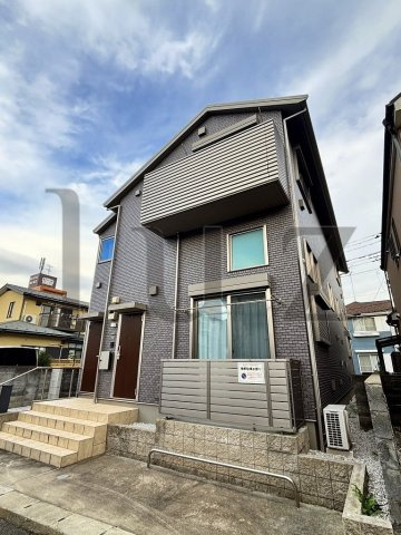 リシェスの外観