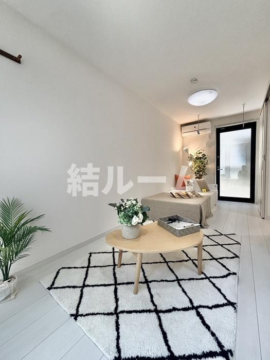 豊島区目白５丁目のアパートの居間・リビング|イメージ画像
