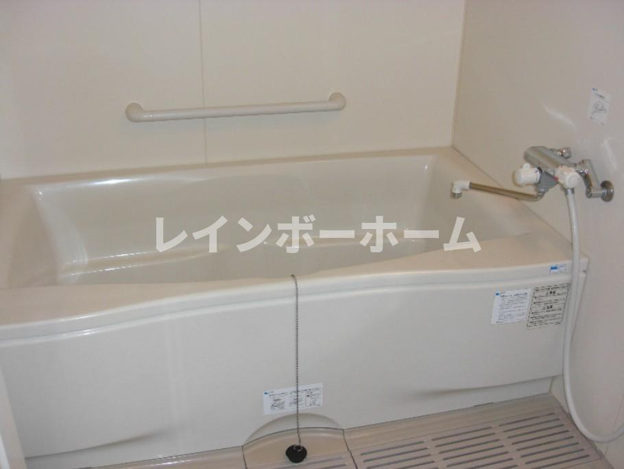 あびたしおん仲村　【仲介手数料：50％OFF】対象物件！の浴室|ゆったり過ごせるお風呂です