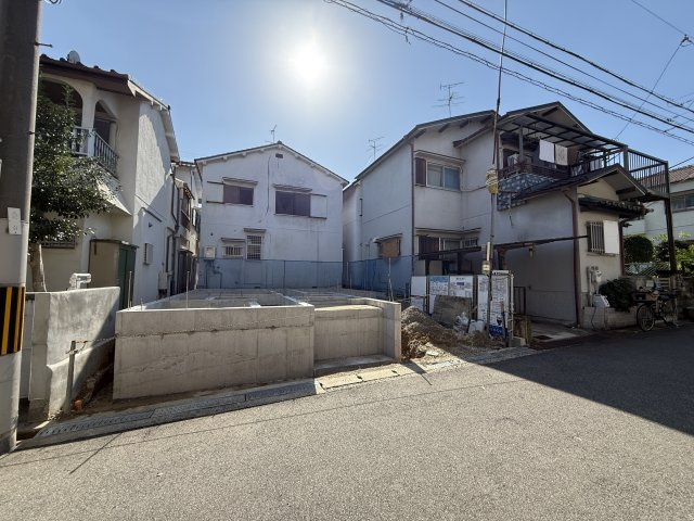 堺市中区土塔町　第2期　新築一戸建ての前面道路含む現地写真
