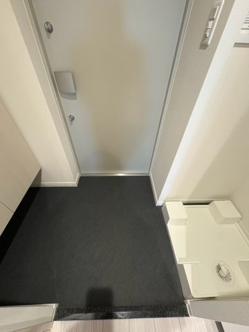 リヴェント尼崎の玄関