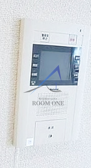PREMIUM CUBE 菊川のセキュリティ|モニター付きインターホンです。