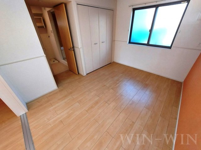 ロイヤルイースト Aの寝室|イメージ（同建物内別部屋の写真です）