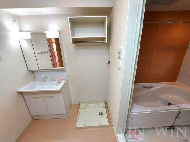 ロイヤルイースト Aの設備|イメージ（同建物内別部屋の写真です）