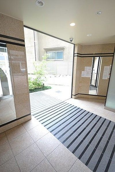 コルニーチェ小石川のロビー