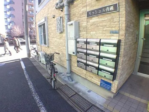 リッシェル青砥のエントランス