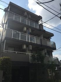 プラティーク池袋の外観