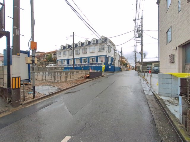 ふじみ野市南台２丁目の新築一戸建の前面道路含む現地写真