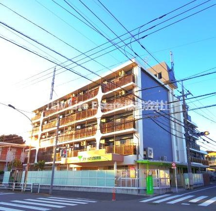 メゾンホシノの外観