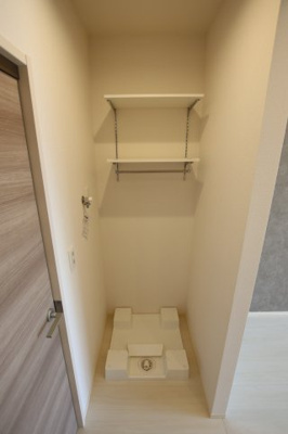 【設備】 | オースター　トレニア | 室内洗濯機置場
