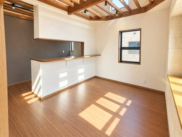 堺市中区深井畑山町　中古戸建の居間・リビング